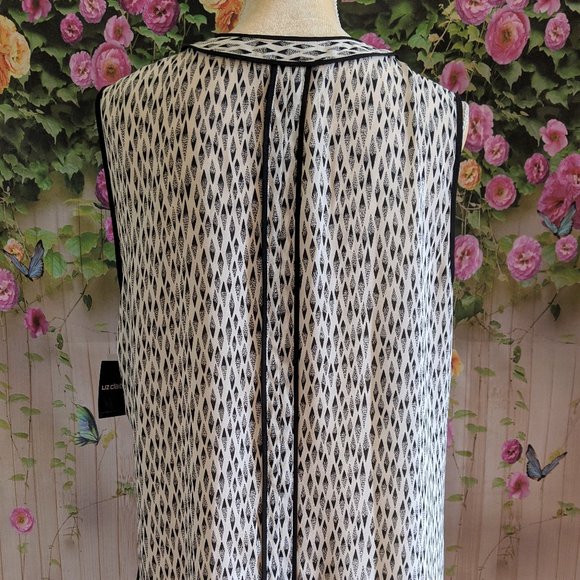 ~SOLD~ NWT Liz Claiborne Piped Blouse Size L - Picture 2 of 8